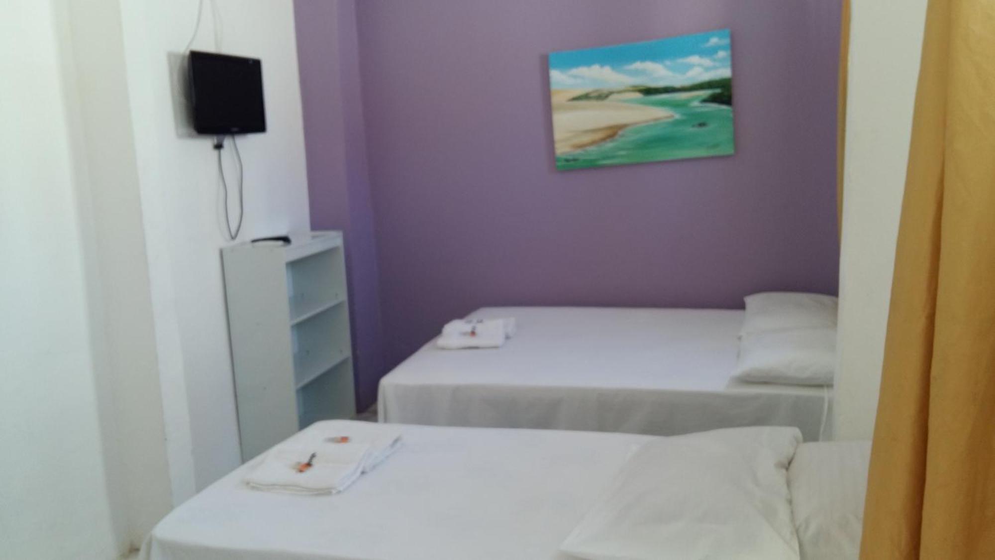 Acomodação com café da manhã  Do Castelo 3*